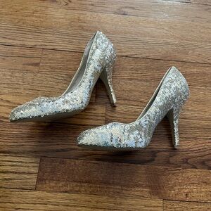White House Black Market Shimmering Silver Sequin Heels